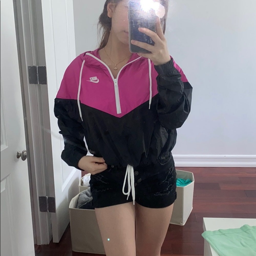 NIKE COLORBLOCK WINDBREAKER